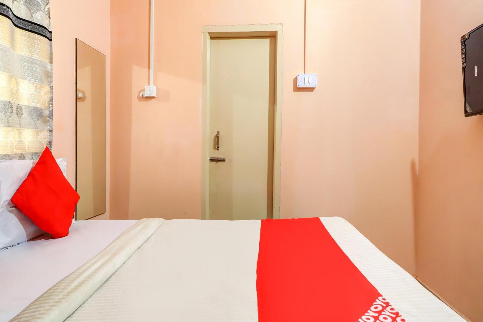 Hotel O Sidhu Kanhu & Banquet Ранчи Экстерьер фото